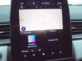 Renault Captur thumbnail 33