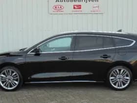 Ford Focus thumbnail 4