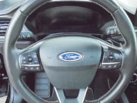 Ford Focus thumbnail 32