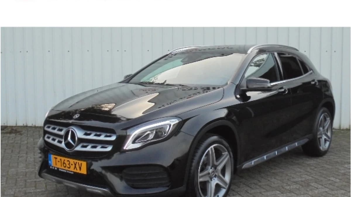 Mercedes-Benz GLA-Klasse — foto 1
