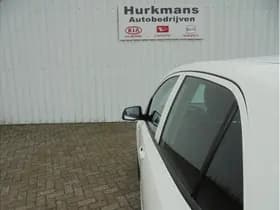 Kia Picanto thumbnail 12