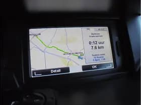 Renault Scenic thumbnail 17