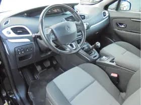 Renault Scenic thumbnail 22