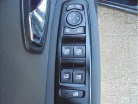 Renault Scenic thumbnail 25