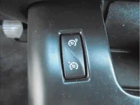 Renault Scenic thumbnail 33