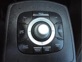 Renault Scenic thumbnail 35