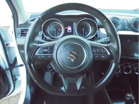 Suzuki Swift thumbnail 24