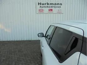 Suzuki Swift thumbnail 31