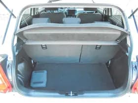 Suzuki Swift thumbnail 8