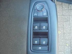 Renault Captur thumbnail 23