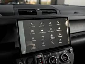 Land Rover Defender 110 P300e 110 X-Dynamic HSE thumbnail 13