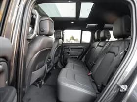 Land Rover Defender 110 P300e 110 X-Dynamic HSE thumbnail 5