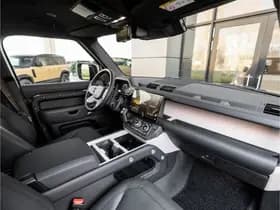 Land Rover Defender 110 P300e 110 X-Dynamic HSE thumbnail 48
