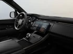 Land Rover Range Rover Sport 3.0 P460e Dynamic SE PHEV thumbnail 4