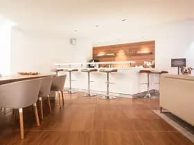 Land Rover Range Rover Evoque P270e PHEV AWD Business Edition thumbnail 49