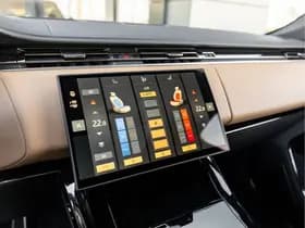 Land Rover Range Rover Sport 3.0 P460e Santorini Momentum Edition PHEV thumbnail 16