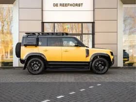Land Rover Defender 110 P300e 110 Trophy Edition Deep Sandglow Yellow thumbnail 9