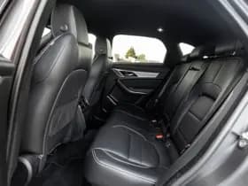 Jaguar F-Pace P400e PHEV R-Dynamic S thumbnail 5