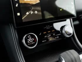 Jaguar F-Pace P400e PHEV R-Dynamic S thumbnail 42