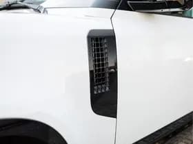 Land Rover Defender 110 2.0 P300e 110 Dynamic Edition thumbnail 18