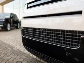 Land Rover Defender 110 2.0 P300e 110 Dynamic Edition thumbnail 22