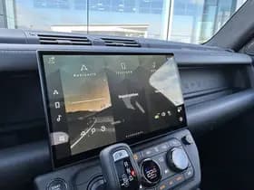 Land Rover Defender 110 4.4 P635 110 OCTA BLACK thumbnail 18