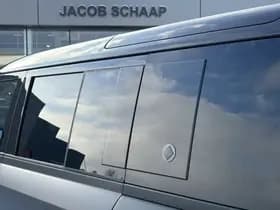 Land Rover Defender 110 4.4 P635 110 OCTA BLACK thumbnail 35