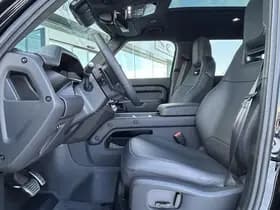 Land Rover Defender 110 4.4 P635 110 OCTA BLACK thumbnail 8