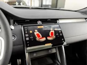 Land Rover Discovery Sport thumbnail 15