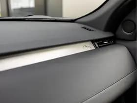 Land Rover Discovery Sport thumbnail 43