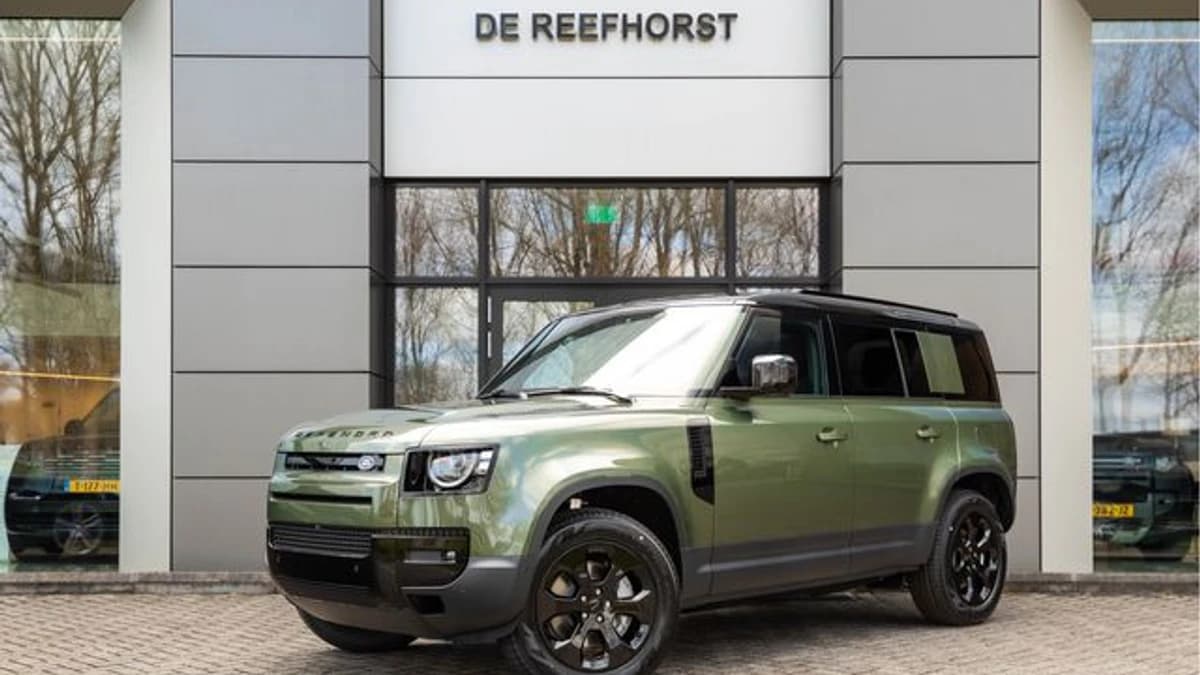 Land Rover Defender — foto 1