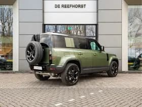 Land Rover Defender thumbnail 2