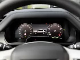 Land Rover Defender thumbnail 11