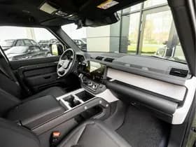 Land Rover Defender thumbnail 44