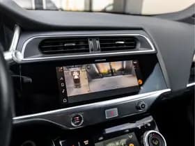 Jaguar I-Pace thumbnail 14
