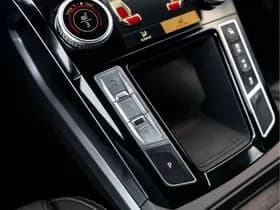 Jaguar I-Pace thumbnail 39