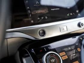 Jaguar I-Pace thumbnail 36