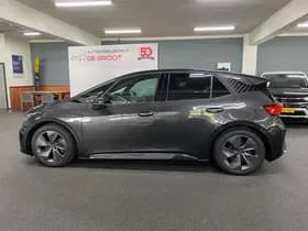 Cupra Born thumbnail 2