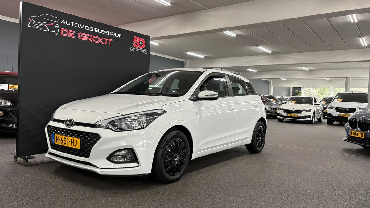 Hyundai i20 — foto 1