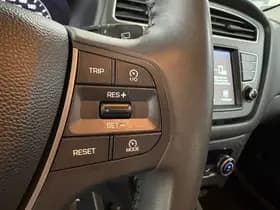 Hyundai i20 thumbnail 19