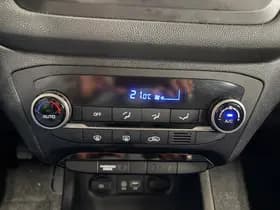 Hyundai i20 thumbnail 23