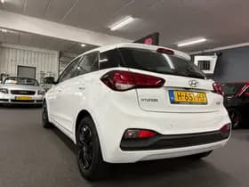 Hyundai i20 thumbnail 4