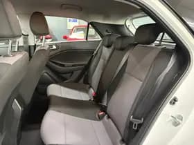 Hyundai i20 thumbnail 31
