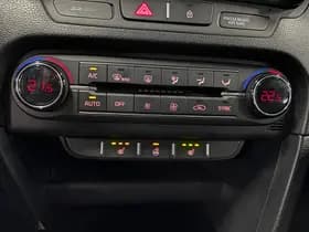 Kia Ceed thumbnail 26