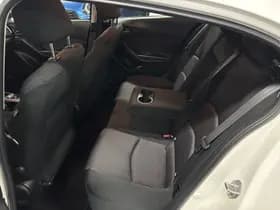 Mazda 3 thumbnail 11