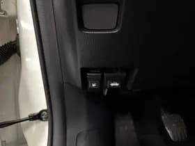 Mazda 3 thumbnail 16