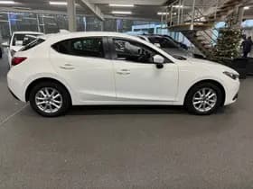 Mazda 3 thumbnail 5