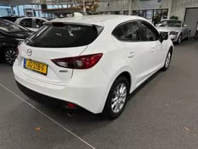 Mazda 3 thumbnail 6