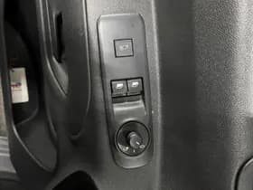 Opel Combo thumbnail 16