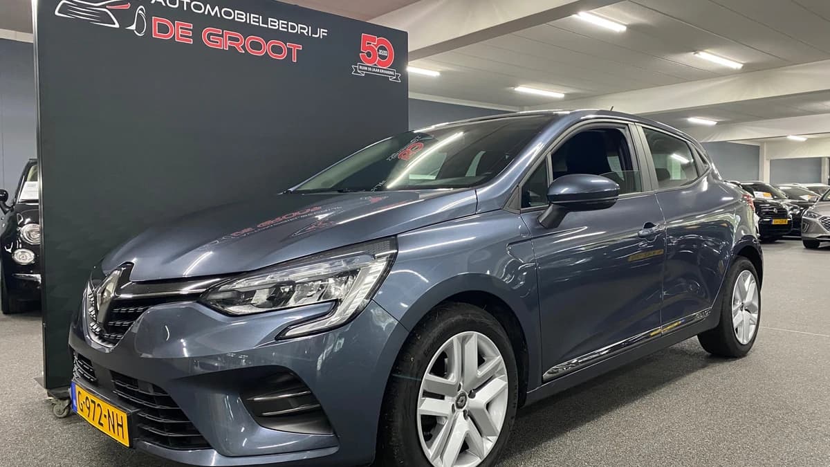 Renault Clio — foto 1